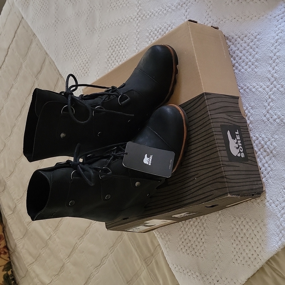 Sorel Joan of Arctic Wedge F16